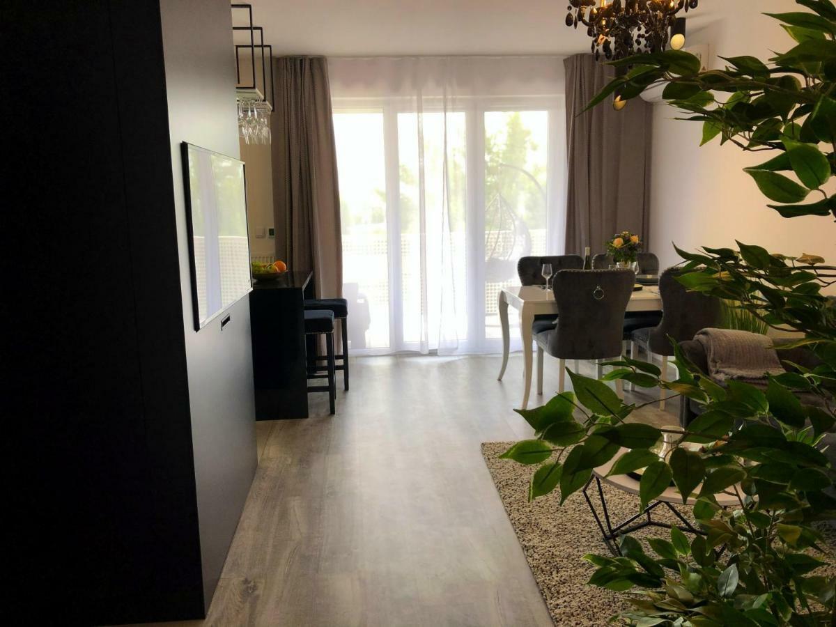 Glamour Apartment With Big, Private Terrace Krakow Bagian luar foto